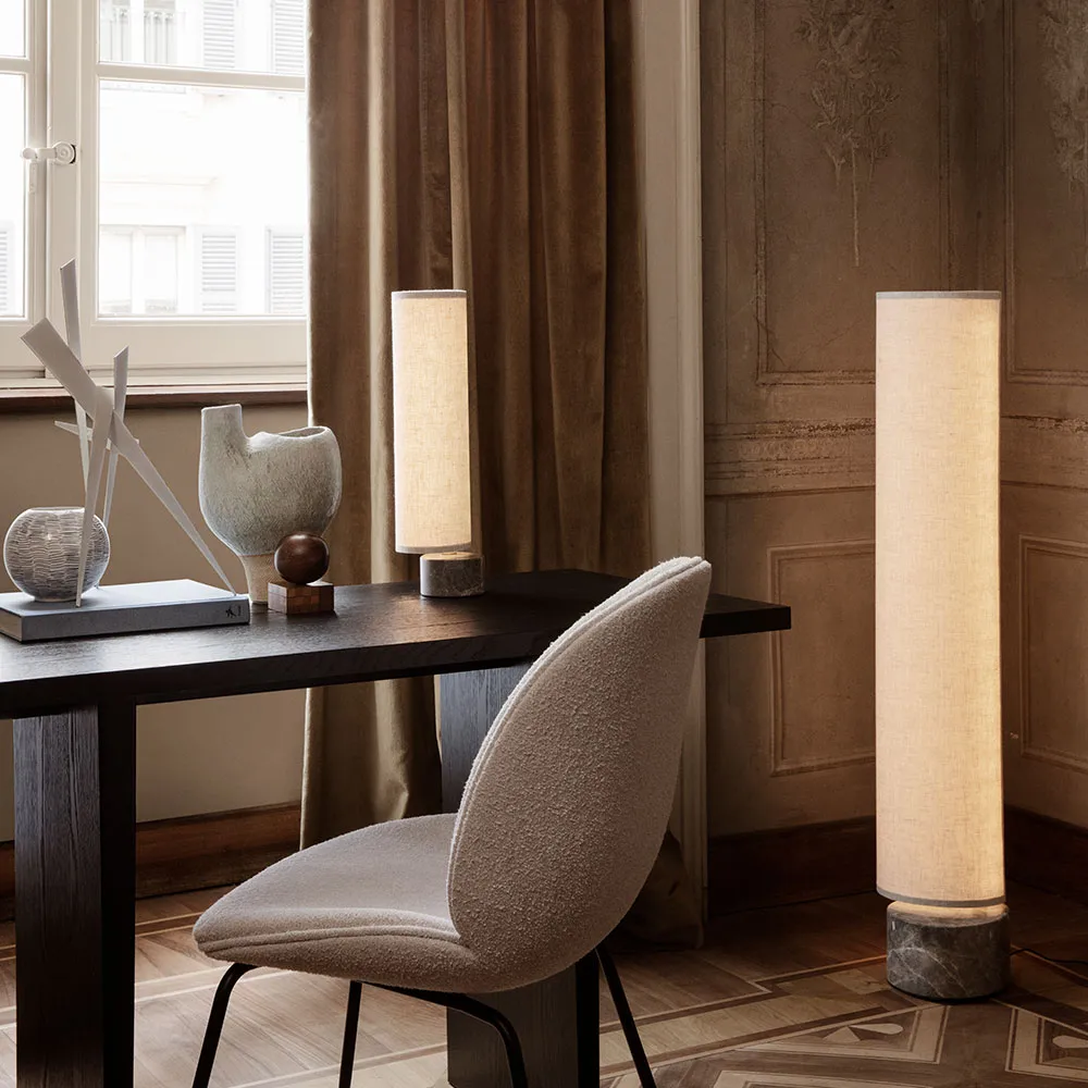 Private skrivebord, sort, sortbeiset eik GUBI