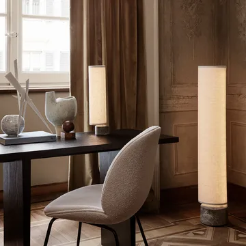 Private skrivebord - sort, sortbeiset eik - GUBI