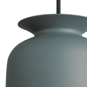 Ronde taklampe liten, pigeon grey (lysegrå) GUBI