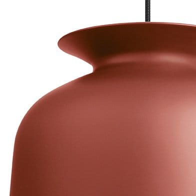 Ronde taklampe stor, rusty red (rød) GUBI