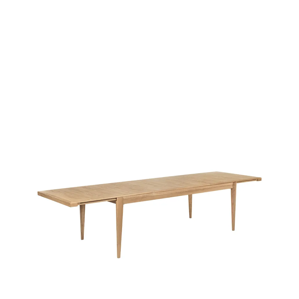 S-table spisebord, oak matt lacqured, extendable GUBI
