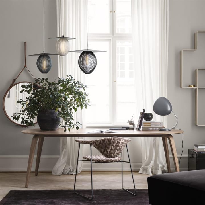 Satellite taklampe medium, white cloud (hvit) GUBI