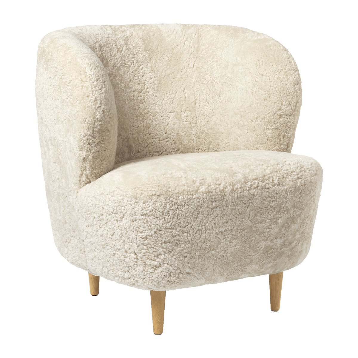 GUBI Stay Small loungestol Saueskinn Moonlight-lakkert eik