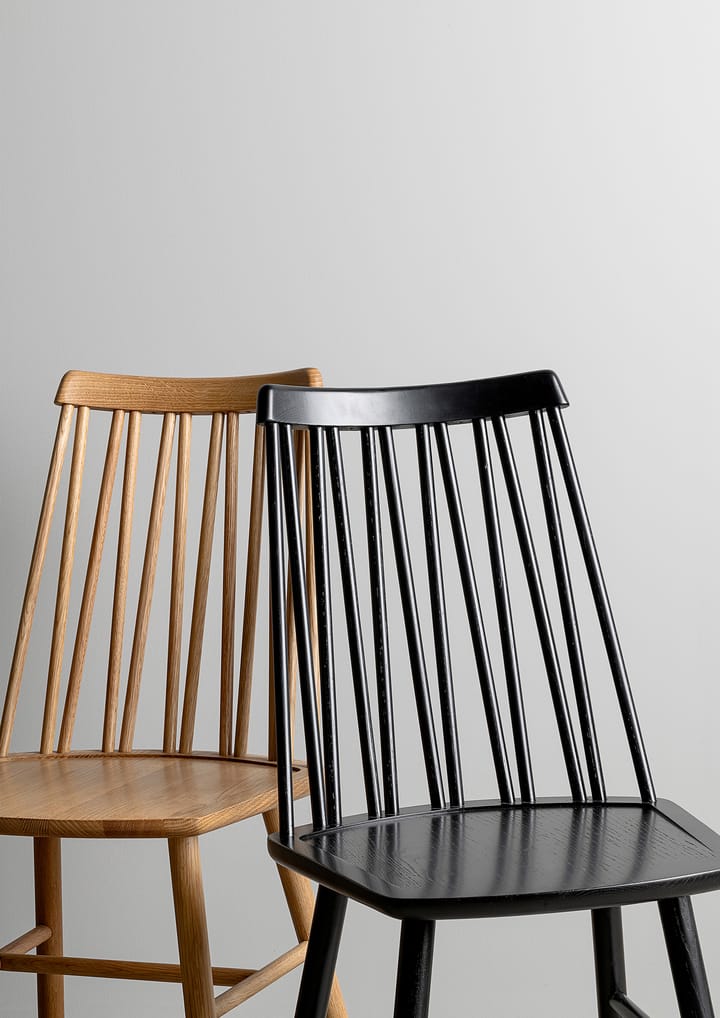 ZigZag stol, Ask svart beis Hans K