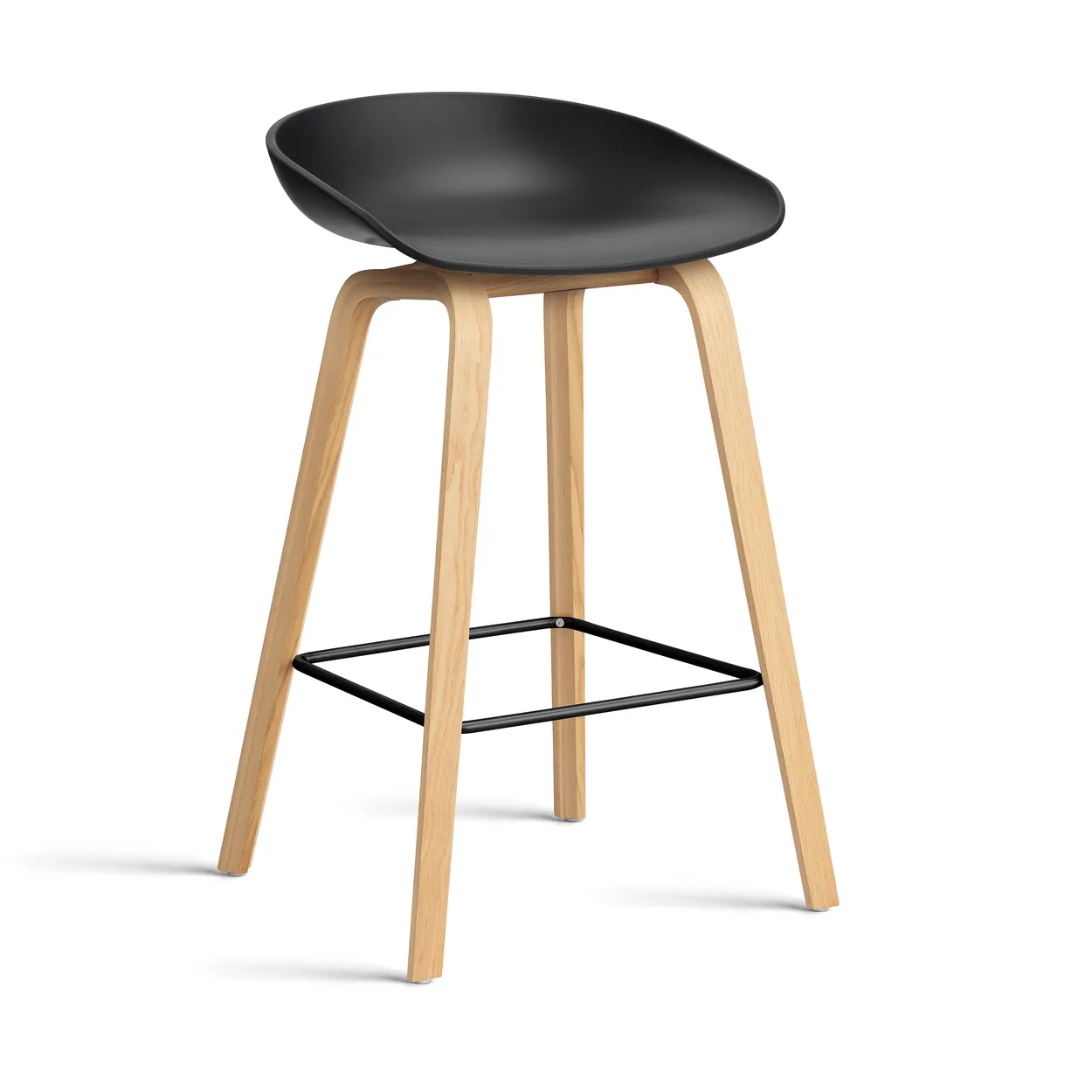 HAY About a Stool 32 Low barstol lakkert eikeramme 2.0 Svart-svart stålstøtte