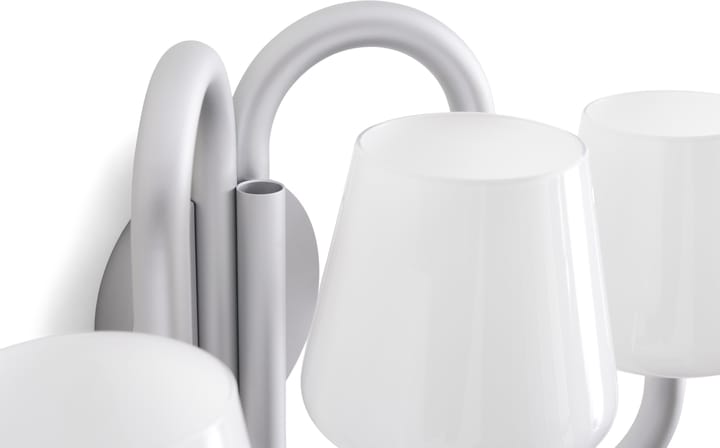 Apollo vegglampe, White opal HAY