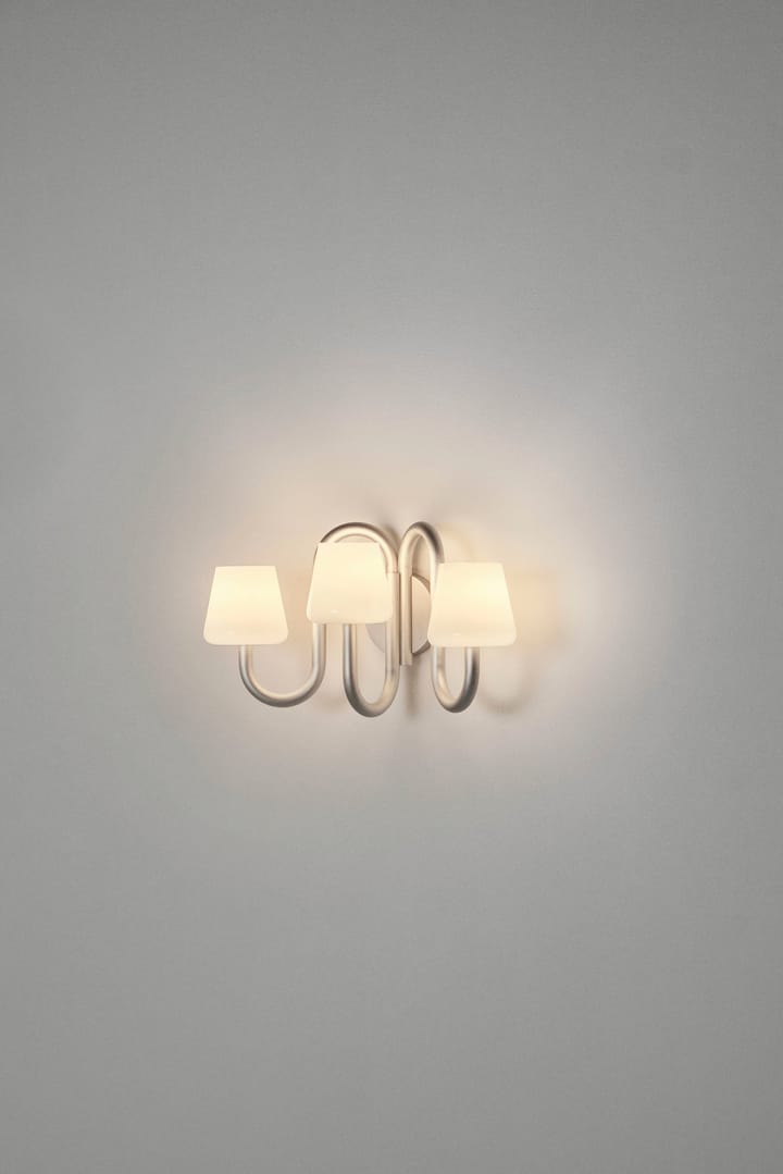 Apollo vegglampe, White opal HAY