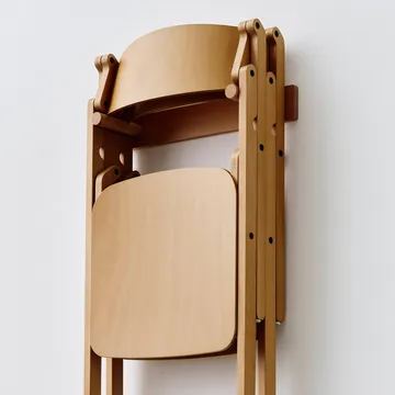 Backflip Chair veggfeste til stol - Golden lakkert bøk - HAY
