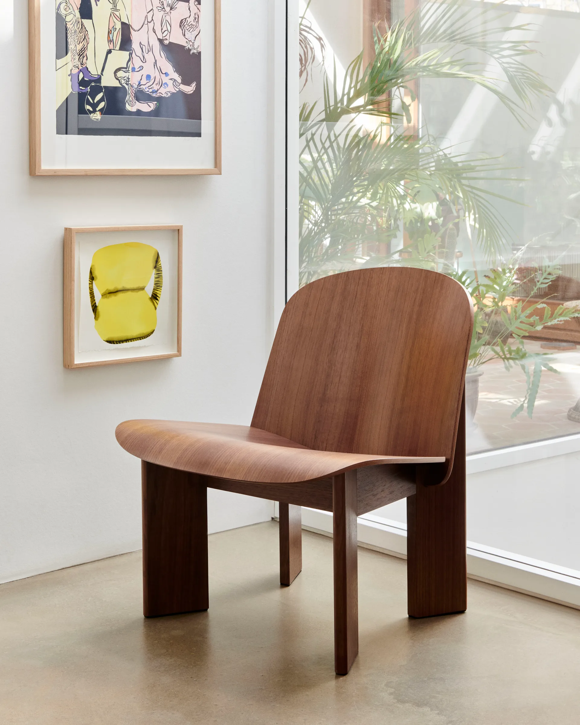 Chisel lounge chair, Lakket valnøtt HAY