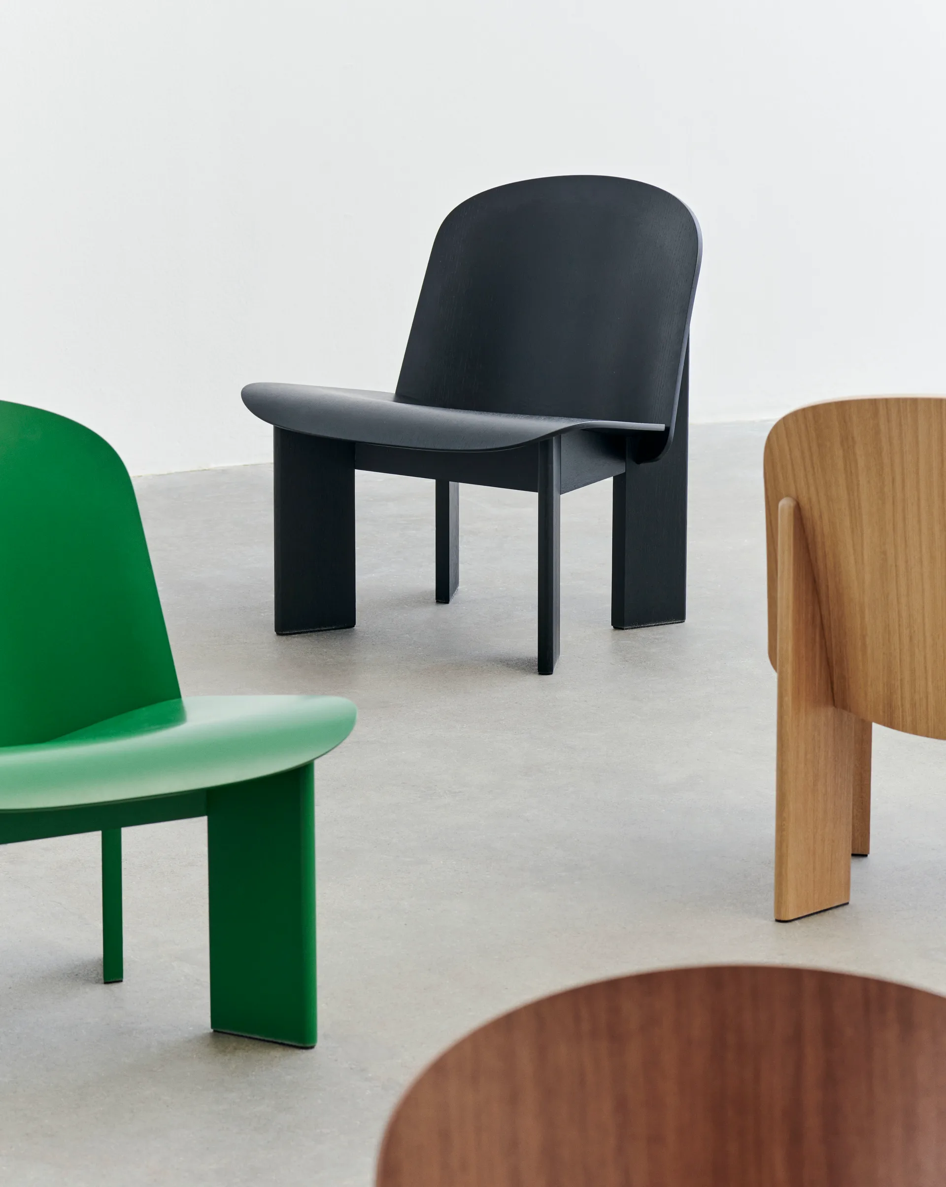 Chisel lounge chair, Svart lakkert eik HAY