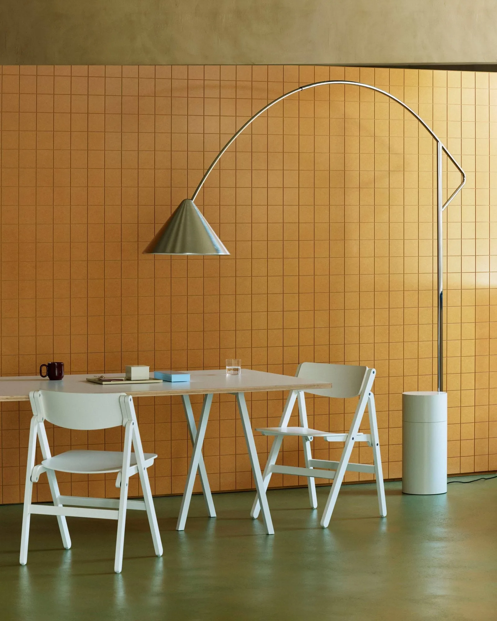 Compass Stehlampe, Sølv HAY