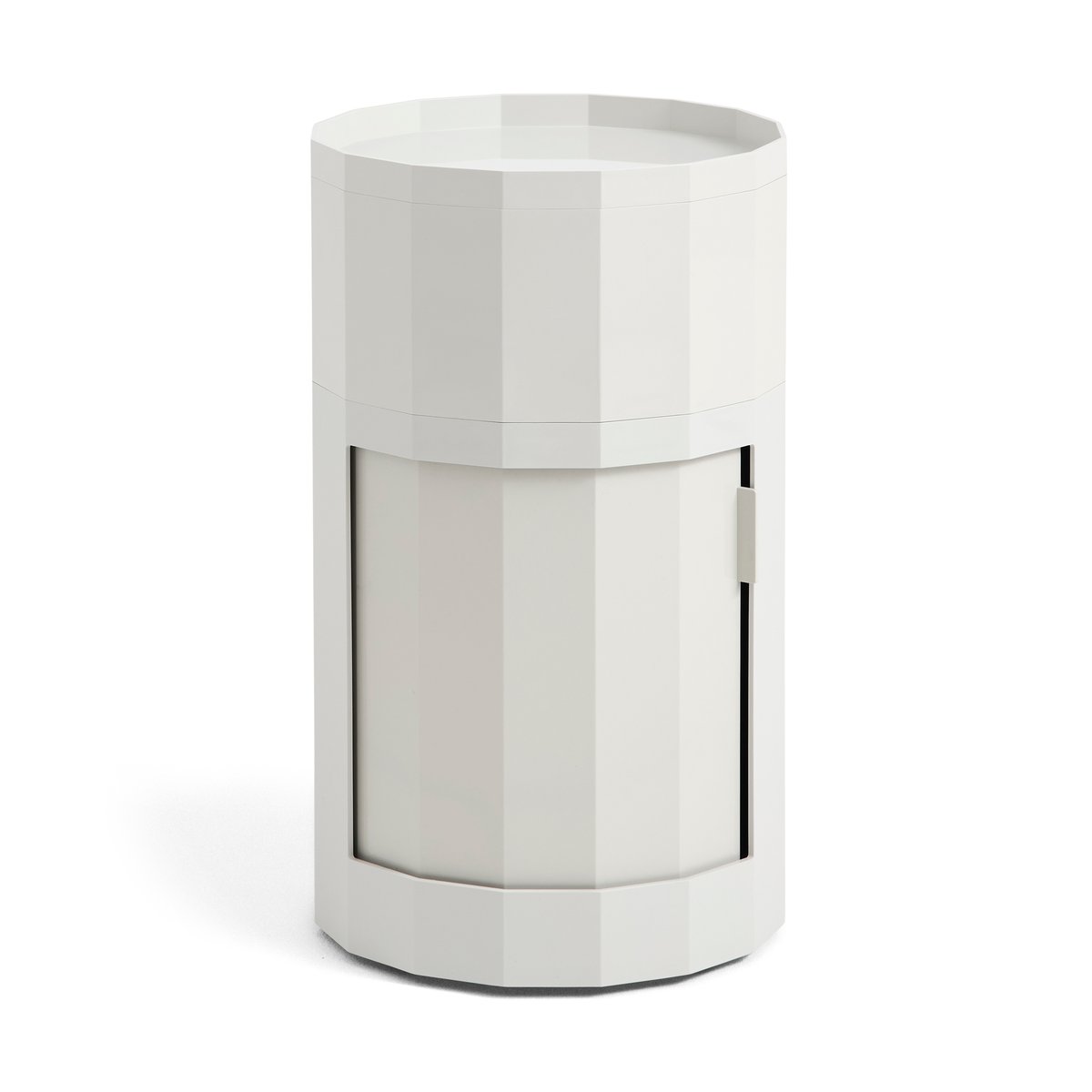 Bilde av HAY Facet Cabinet high sidebord føtter/hjul 66 cm Misty grey
