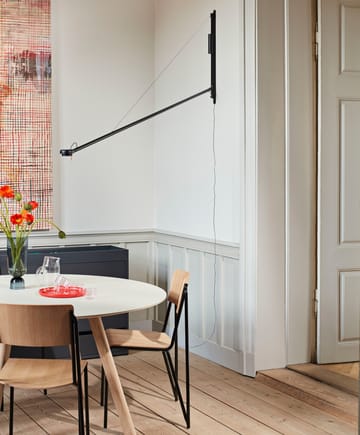 Fifty-Fifty wall vegglampe - Soft black - HAY