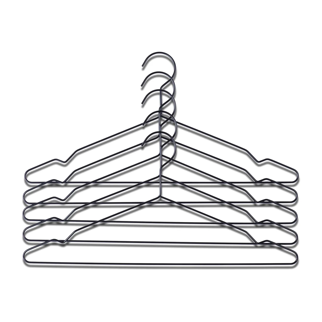 HAY kleshenger 5-pakning Svart | Skandinavisk Design | Kleshengere & Klesstativ | Svart