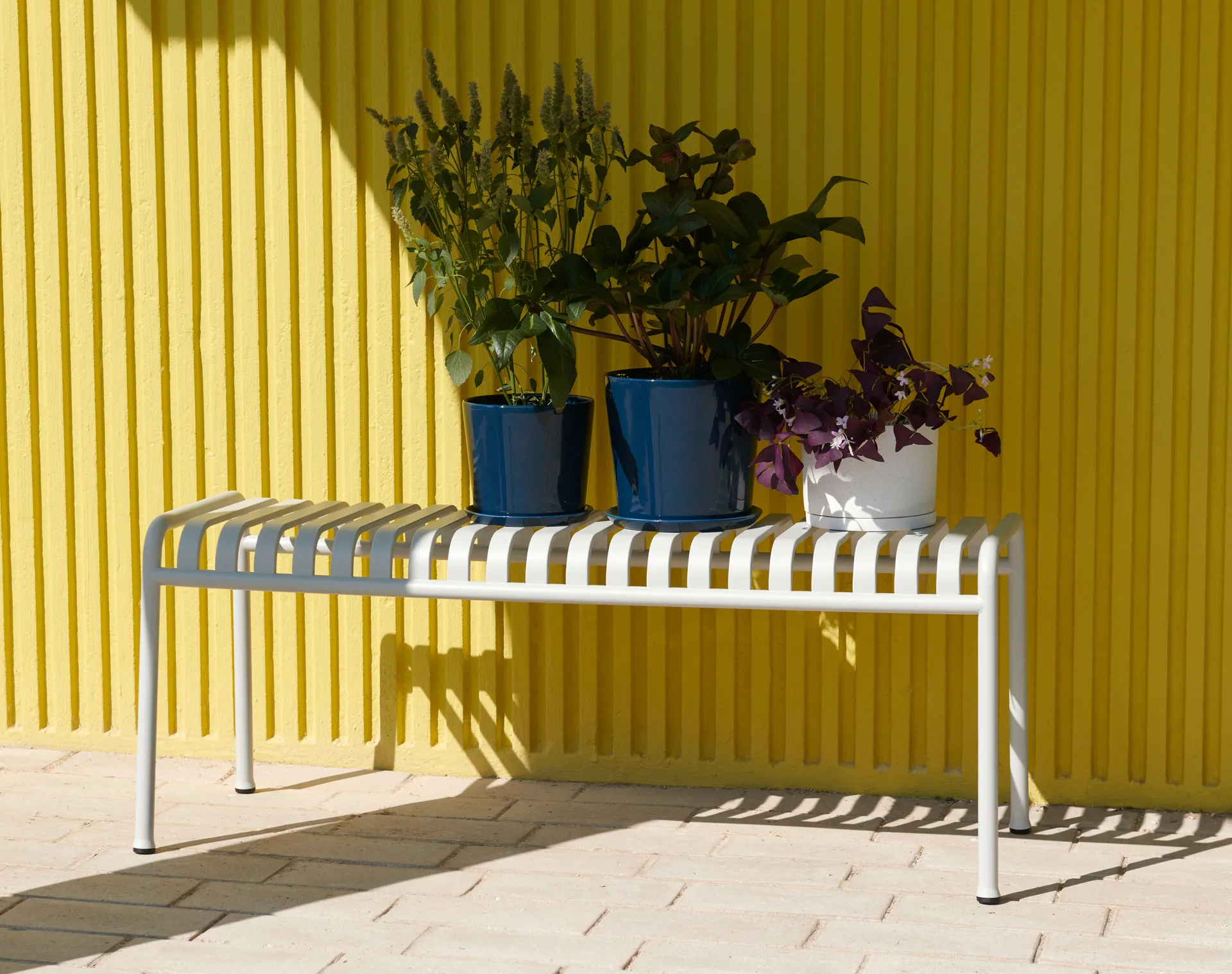 HAY Plant Pot with saucer krukke L Ø 19 cm, Hvit HAY