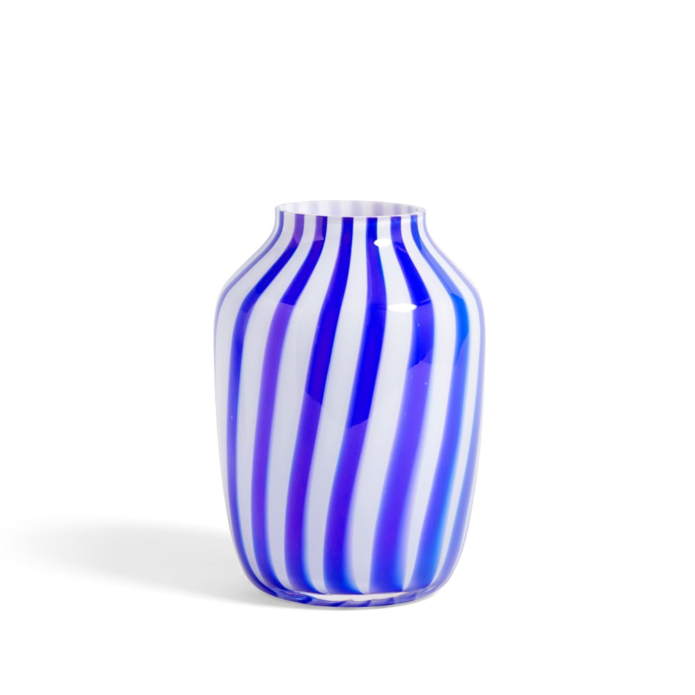 Bilde av HAY Juice vase Blue glass high