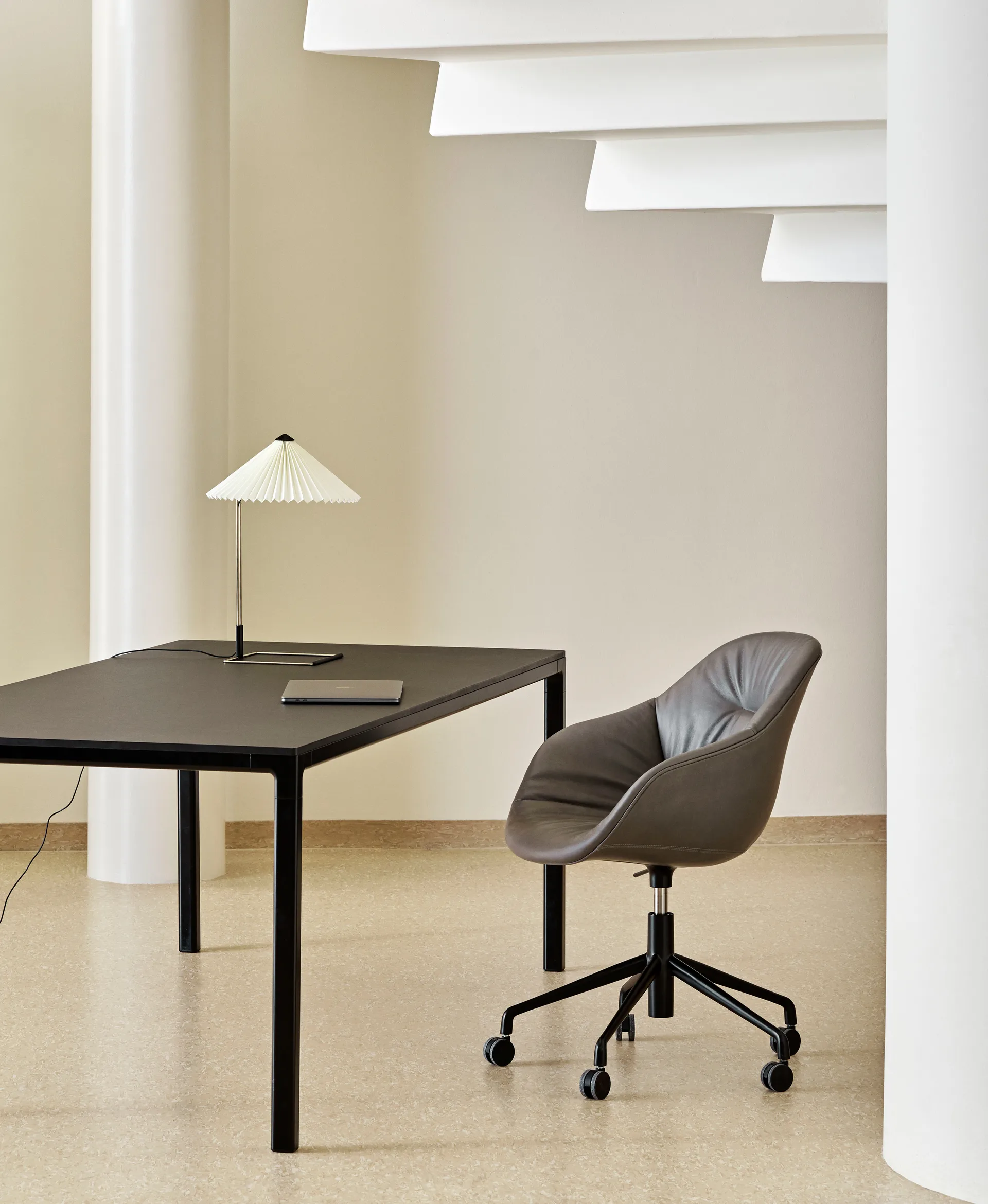 Matin table bordlampe Ø 38 cm, White shade HAY