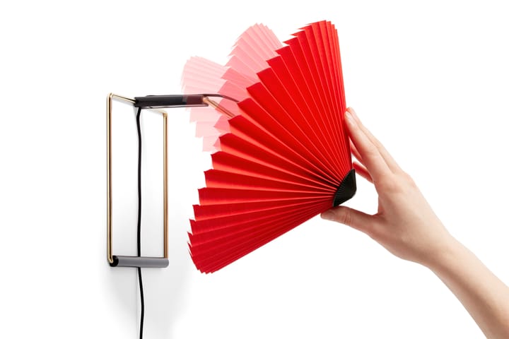 Matin wall vegglampe Ø 30 cm, Bright red shade HAY