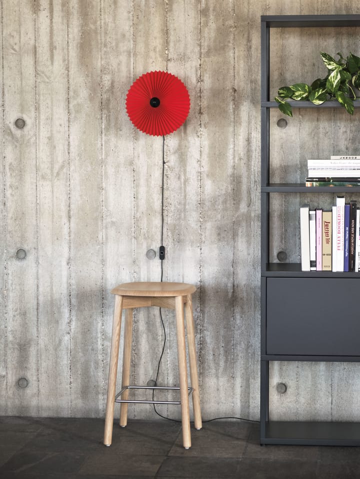 Matin wall vegglampe Ø 30 cm, Bright red shade HAY