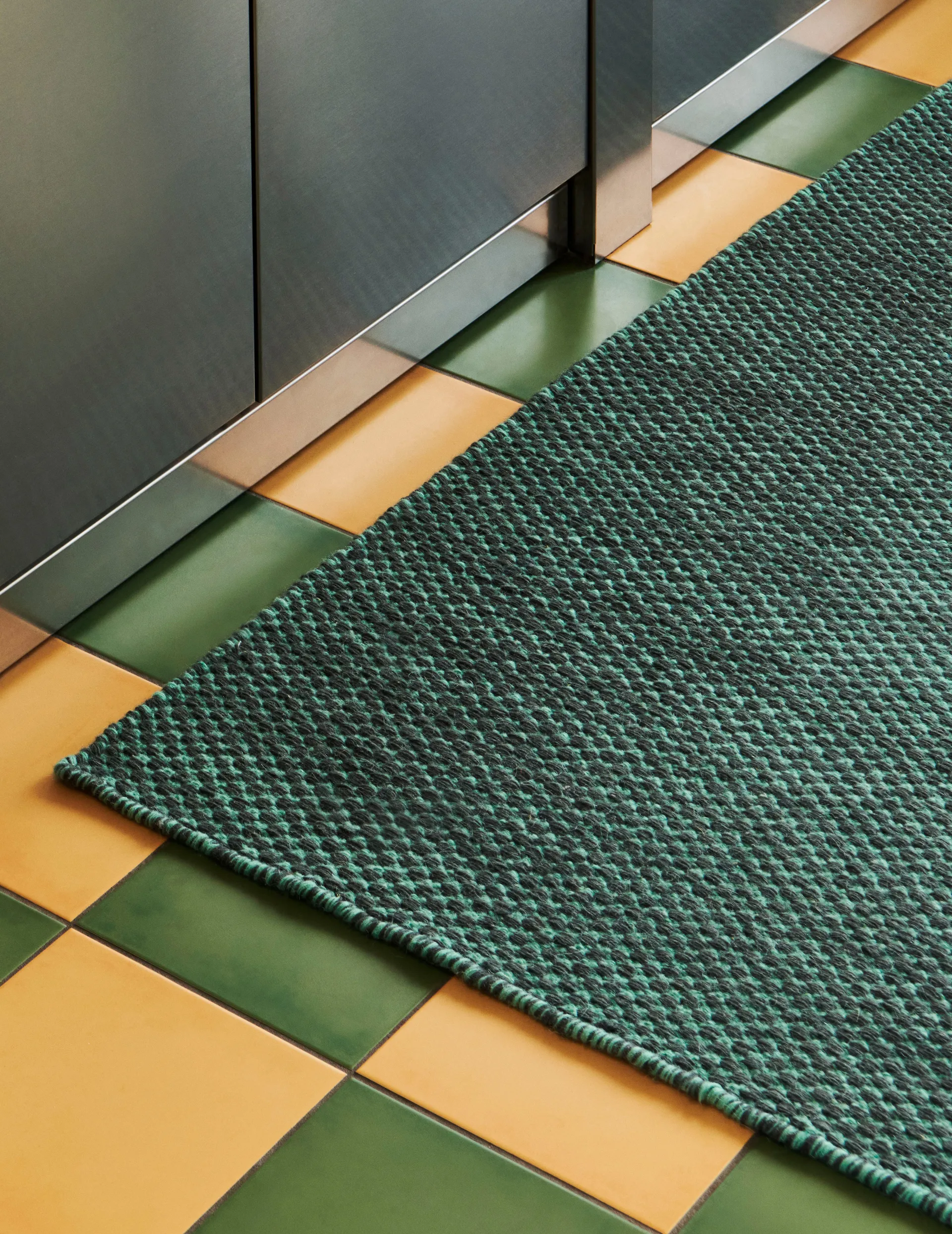 Moiré kelimgulvteppe 80x200 cm, Emerald green HAY