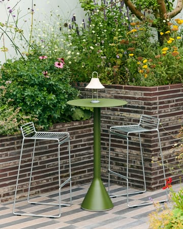 Mousqueton portabel bordlampe - Oyster white - HAY