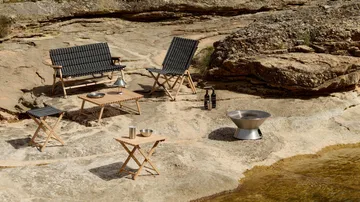 Outdoor Market sofa sammenleggbar - Black-beige, 2-seter - HAY