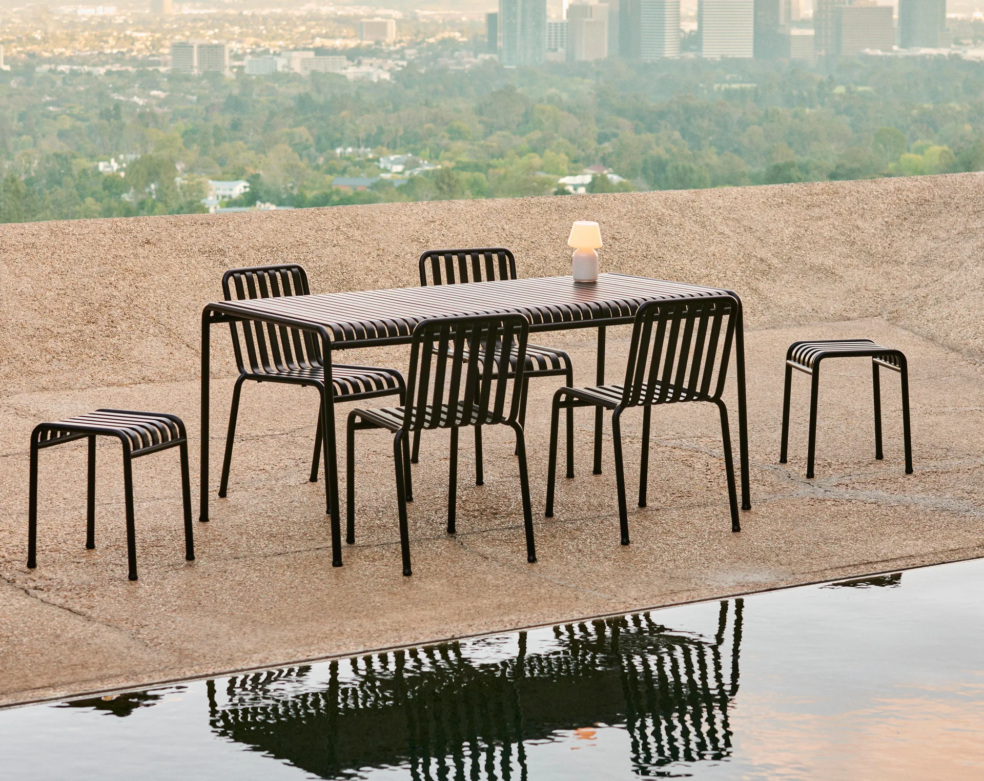 Palissade spisegruppe 4 stoler 170x90 cm - Anthracite HAY