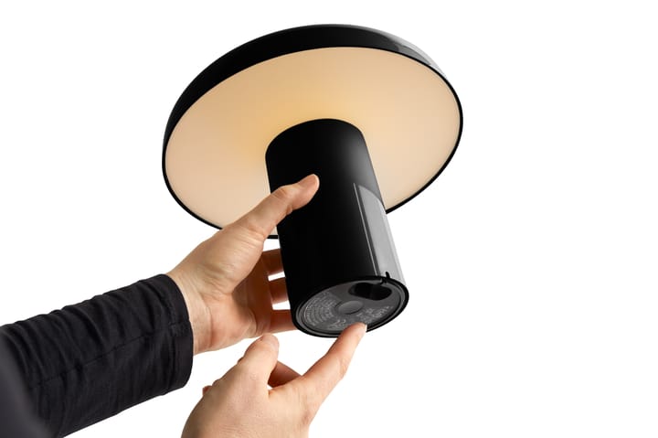 Pao Portable bordlampe, Soft black HAY