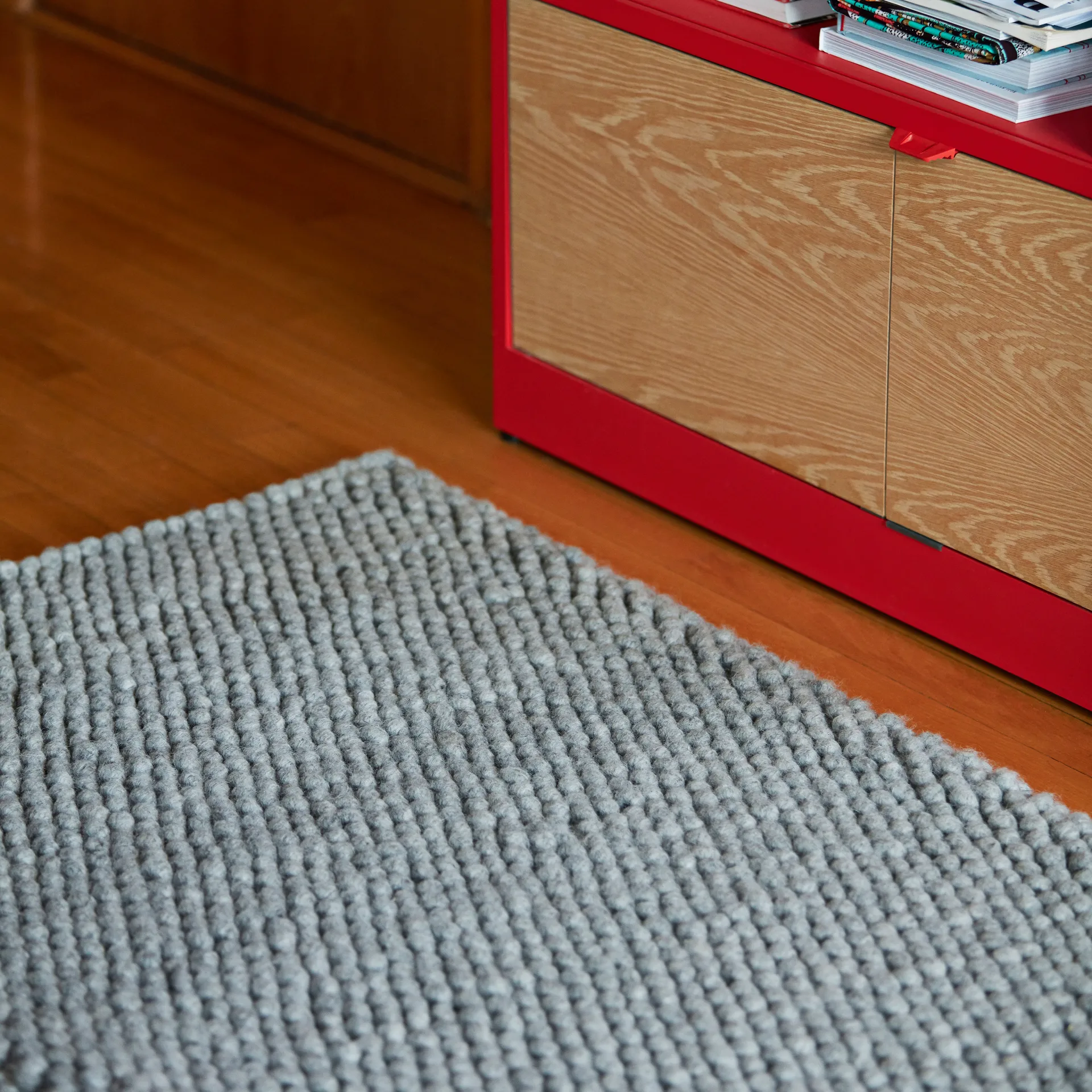 Peas ullteppe 140x200 cm, Dark grey HAY