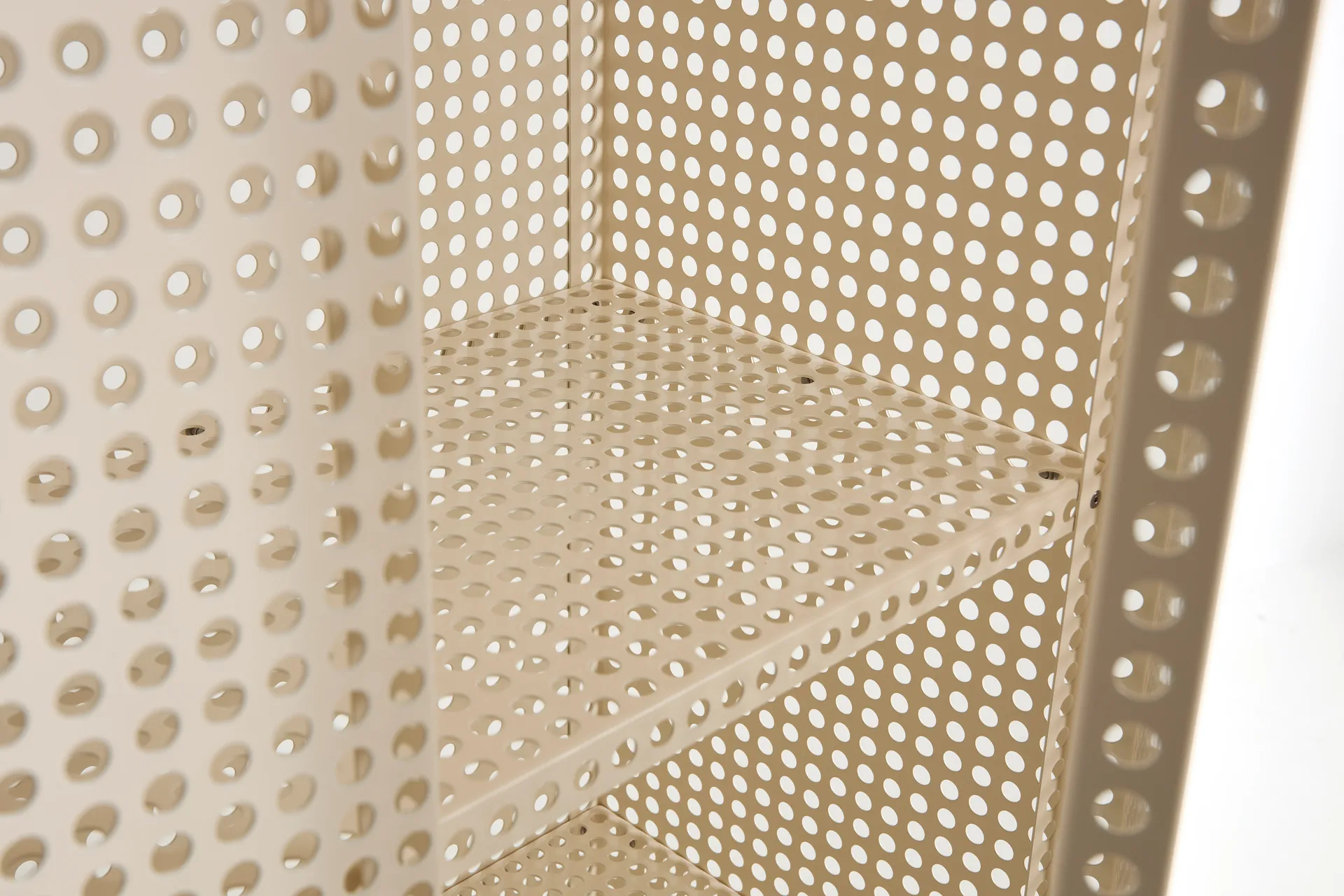 Perforated Cabinet skap large, Eggshell HAY