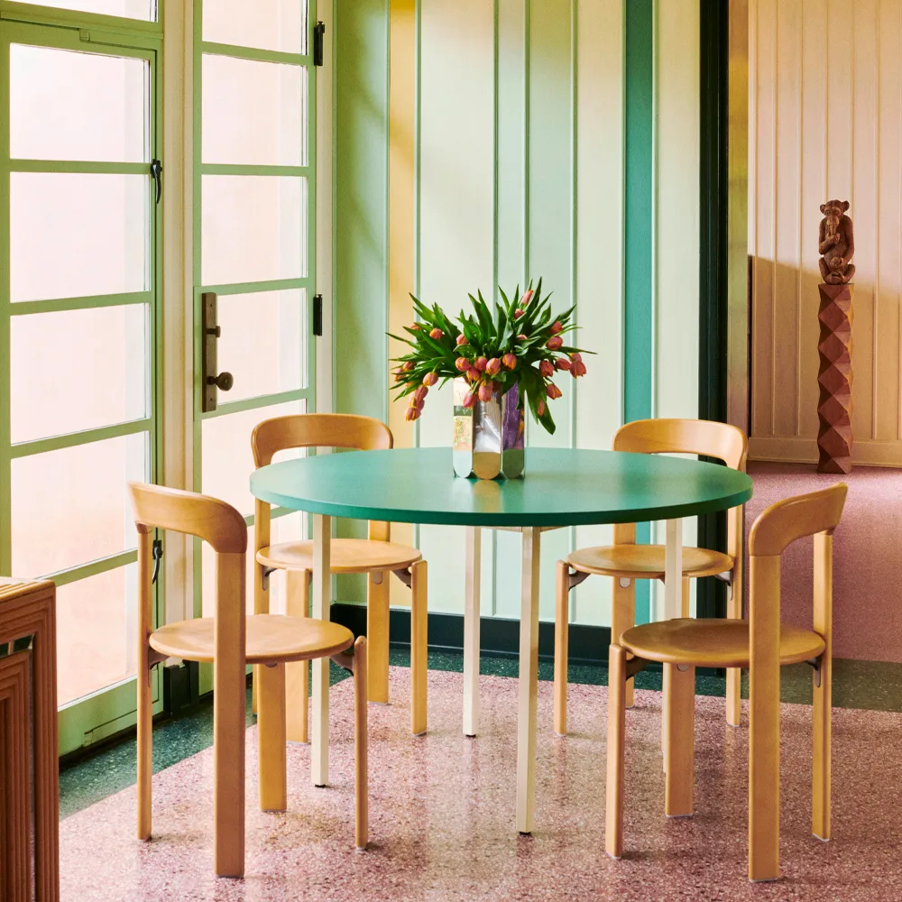 Rey spisebord Ø128 cm, deep black HAY