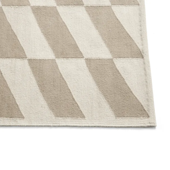 Shift Kelim teppe 170×240 cm - Beige - HAY