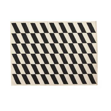 Shift Kelim teppe 170×240 cm - Black - HAY