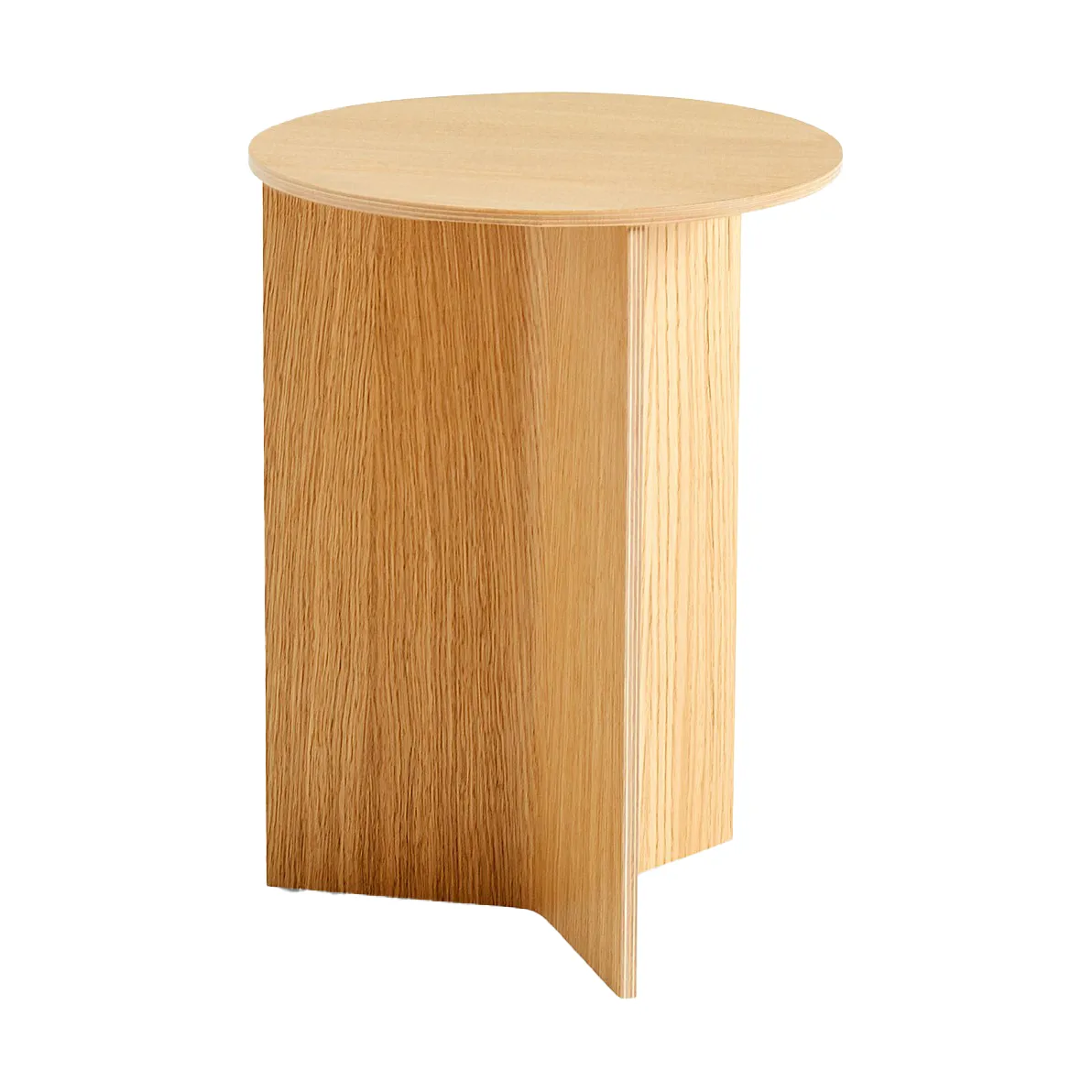 Slit high sidebord Ø35 cm, Lacquered oak HAY