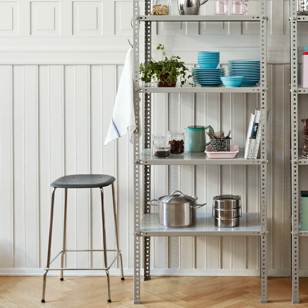 Soft Edge 30 lav barkrakk, Svart eik-svart stål understell HAY