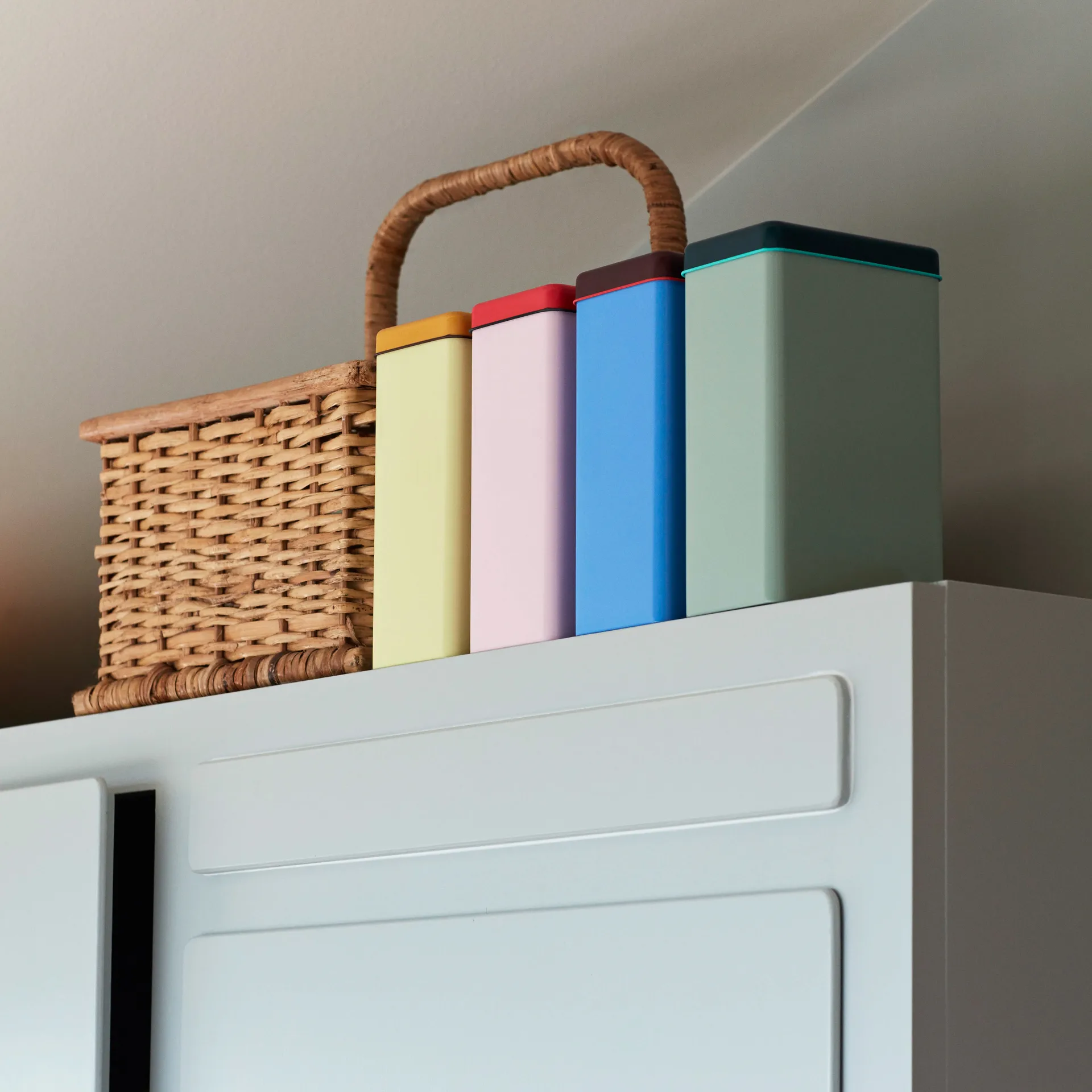 Tin by Sowden tinnboks, Gul HAY