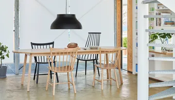 Triangle Leg spisebord - eik olje, 200x85 cm - HAY