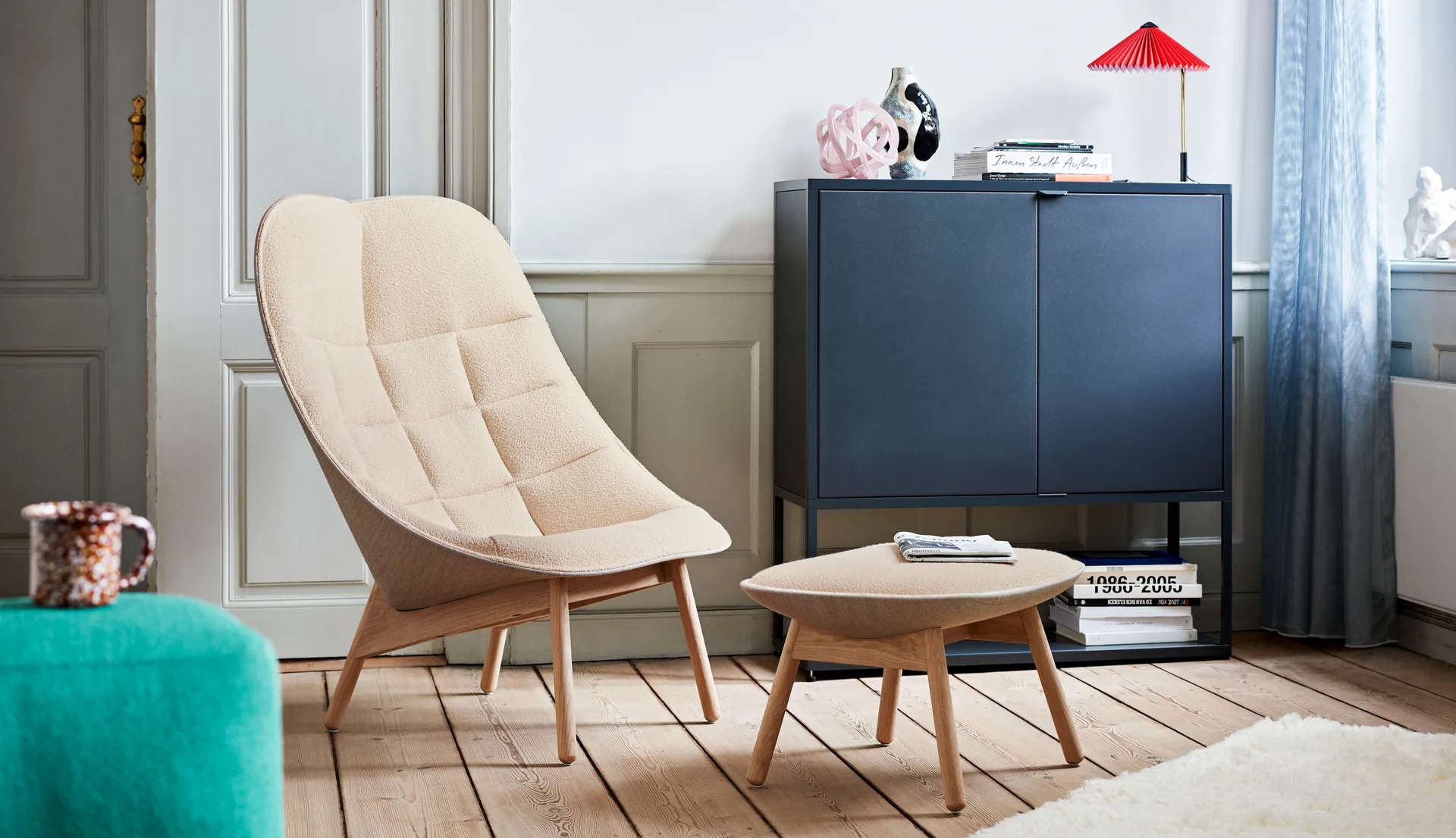 Uchiwa fotskammel, Cream A5-eik-canvas 244 HAY