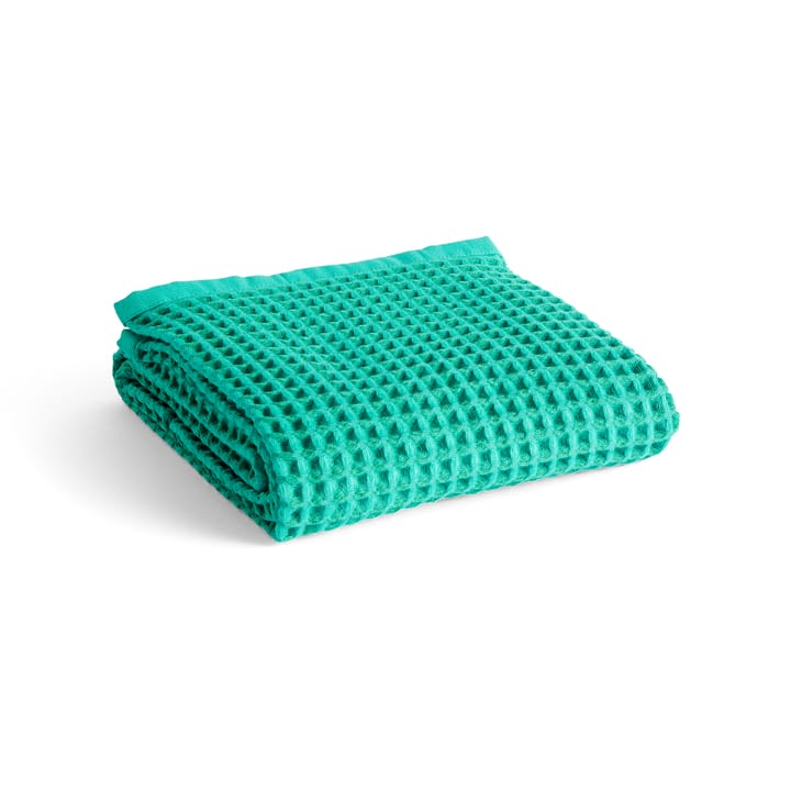 Waffle badehåndkle 70 x 140 cm - Emerald green - HAY