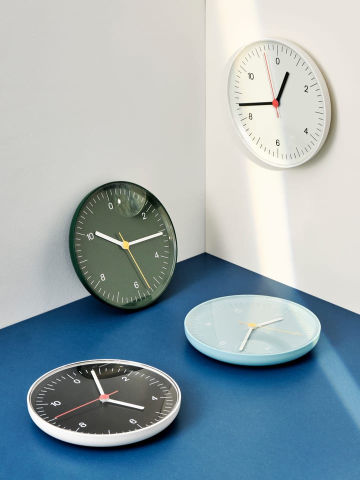 Wall Clock veggklokke Ø 26,5 cm, Green HAY