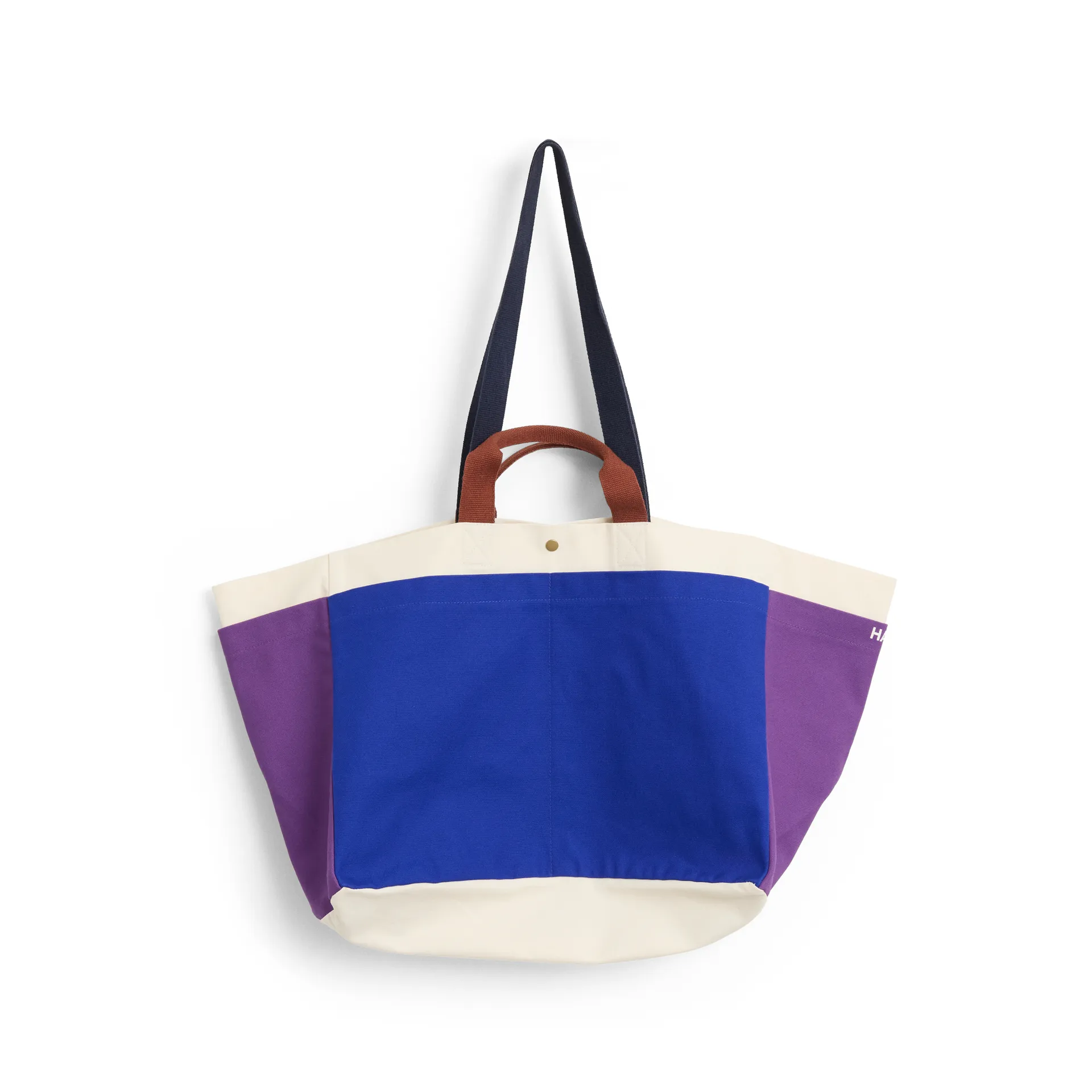 Weekend Bag Organic veske M, Electric blue multi HAY