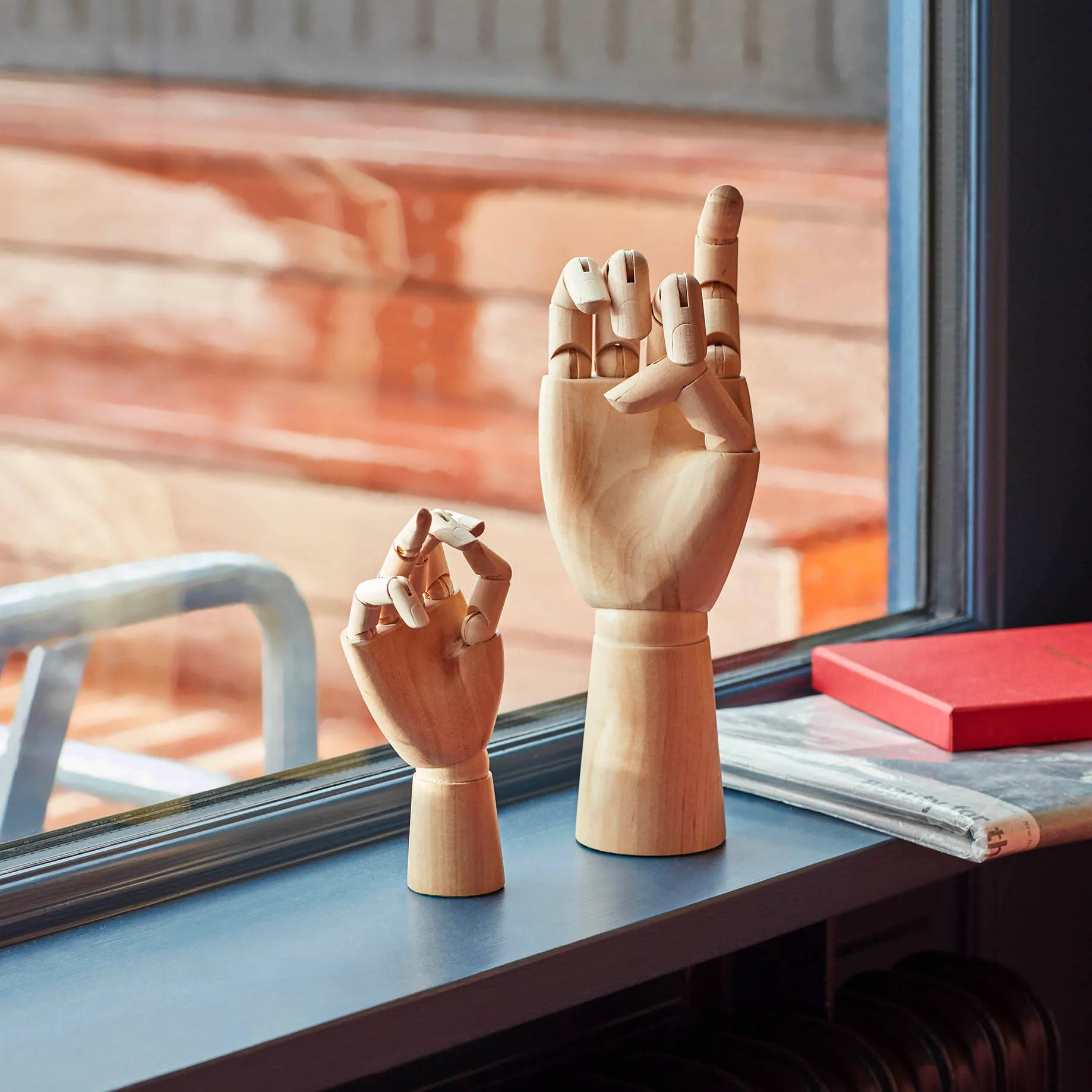 Wooden Hand trehånd, Small (13,5 cm) HAY