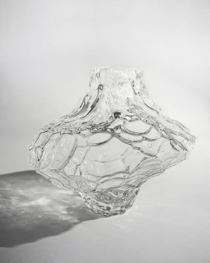Canyon Large vase 23 cm - Clear - Hein Studio