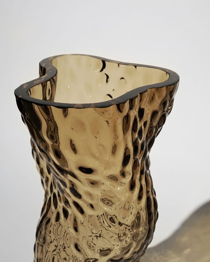 Ostrea Rock vase glass 30 cm - Smoke - Hein Studio