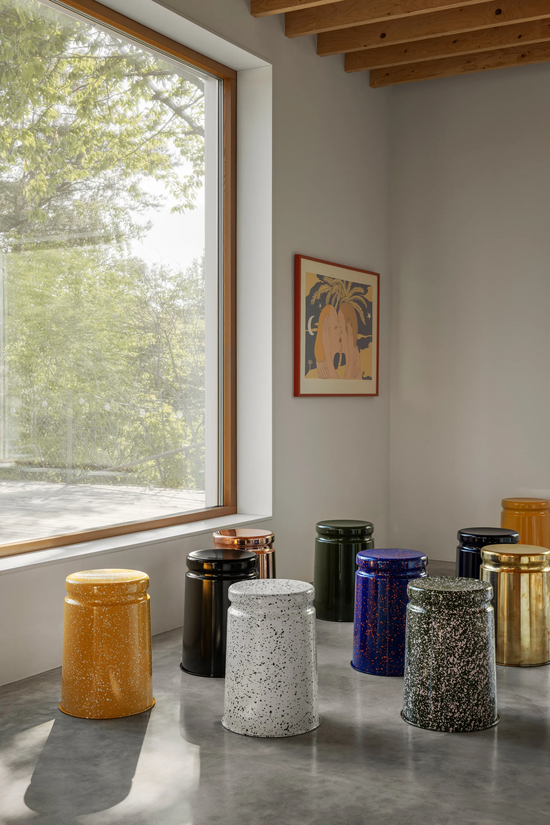 Last krakk Ø32x44 cm, White-blue splatter Hem