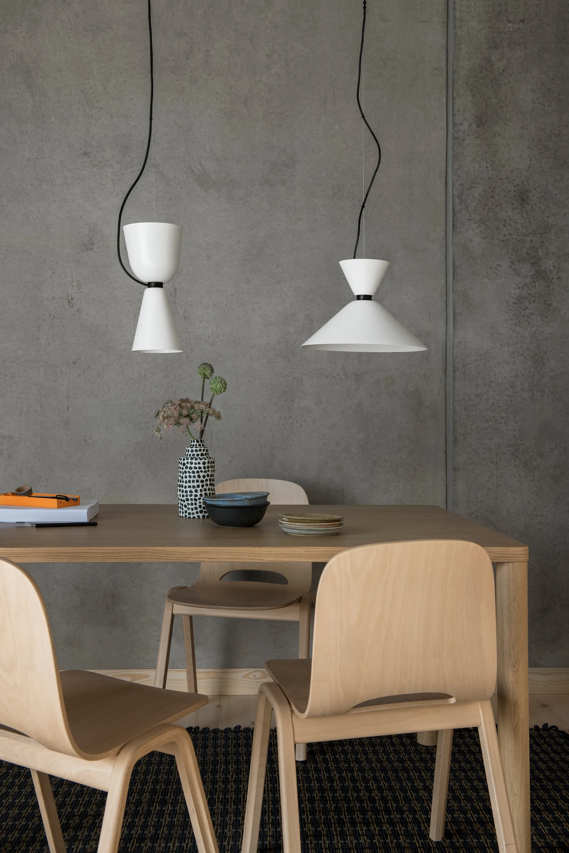 Touchwood stol, Bøk Hem