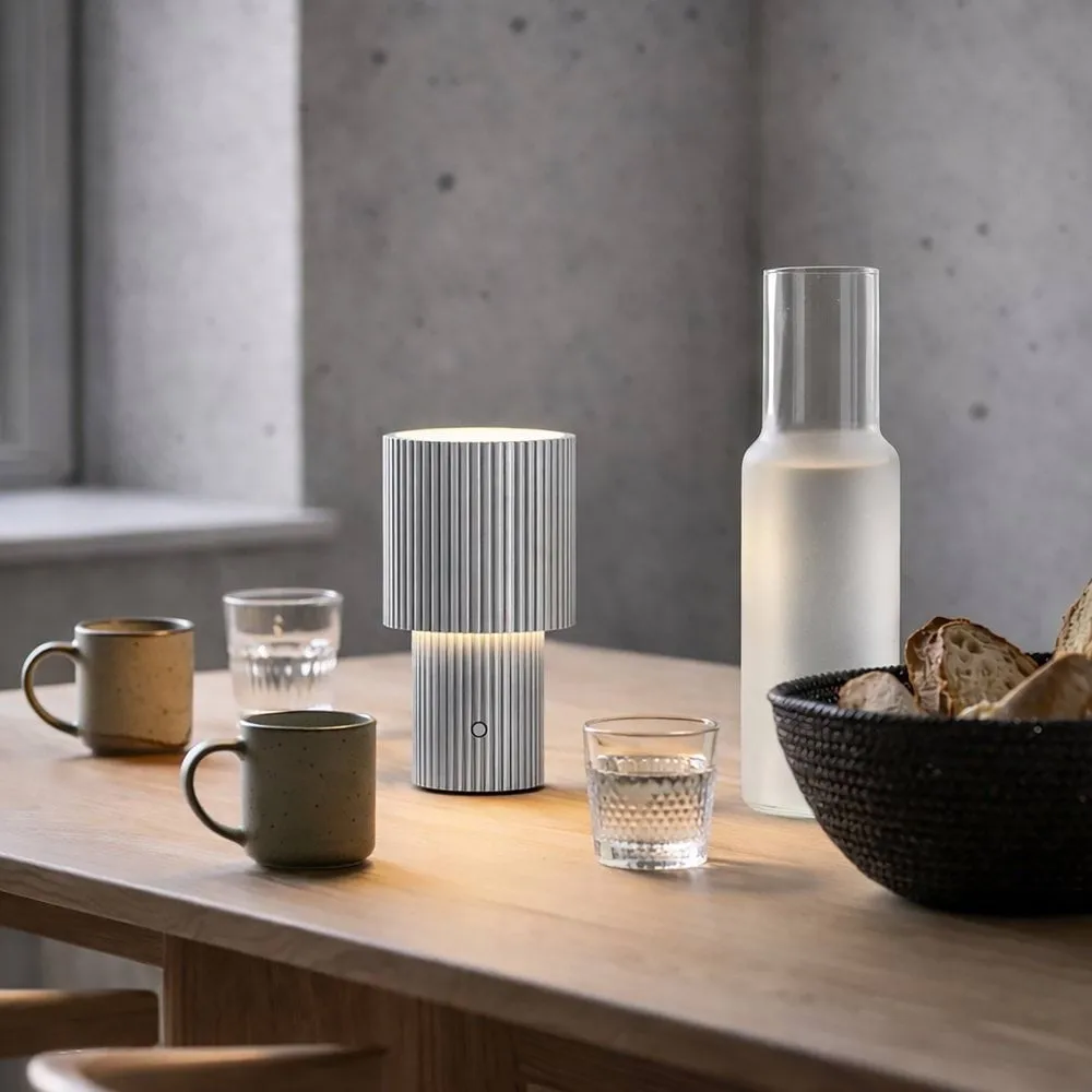 Iluma bordlampe portabel, Sølv Herstal