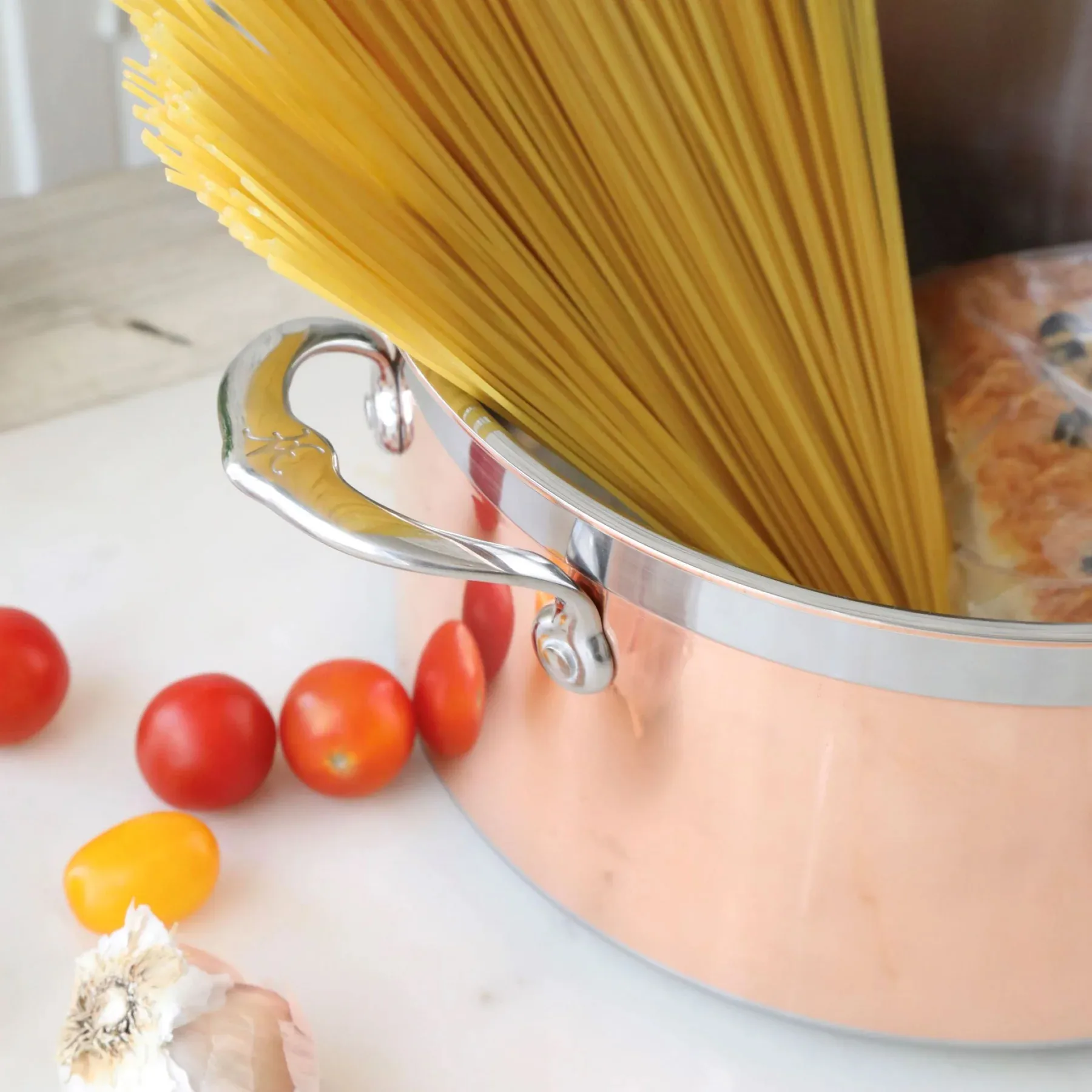 Hestan Copperbond gryte, 5,7 L Hestan