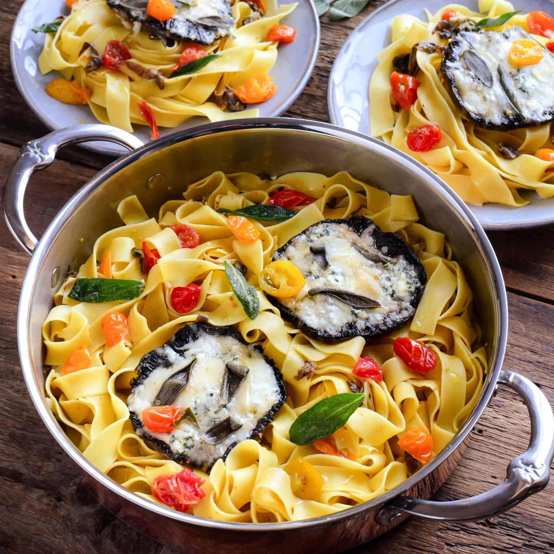 Hestan Copperbond Sauteuse med lokk, 3,3 L Hestan