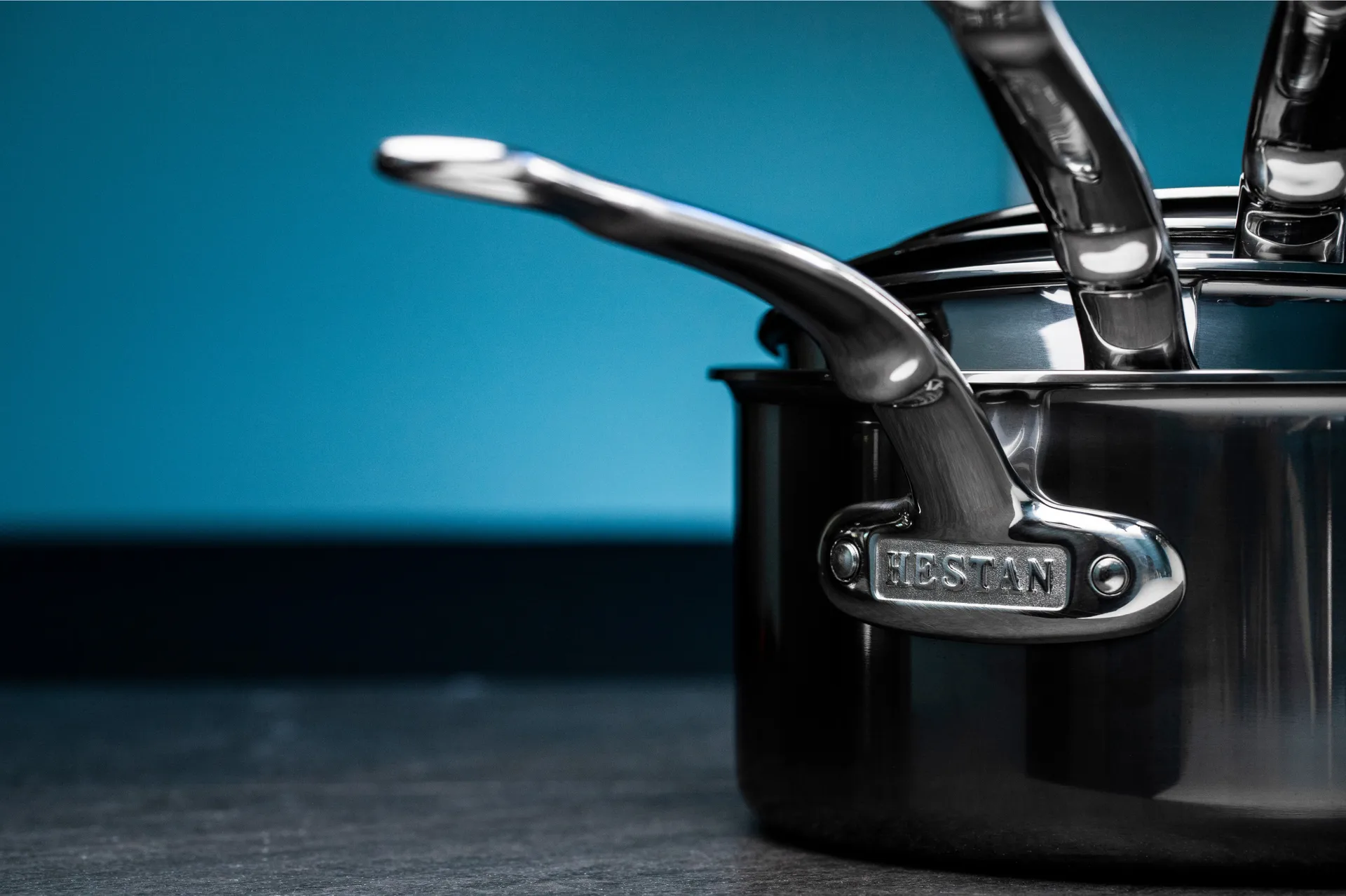 Hestan Nanobond kasserolle med lokk, 2,8 L Hestan